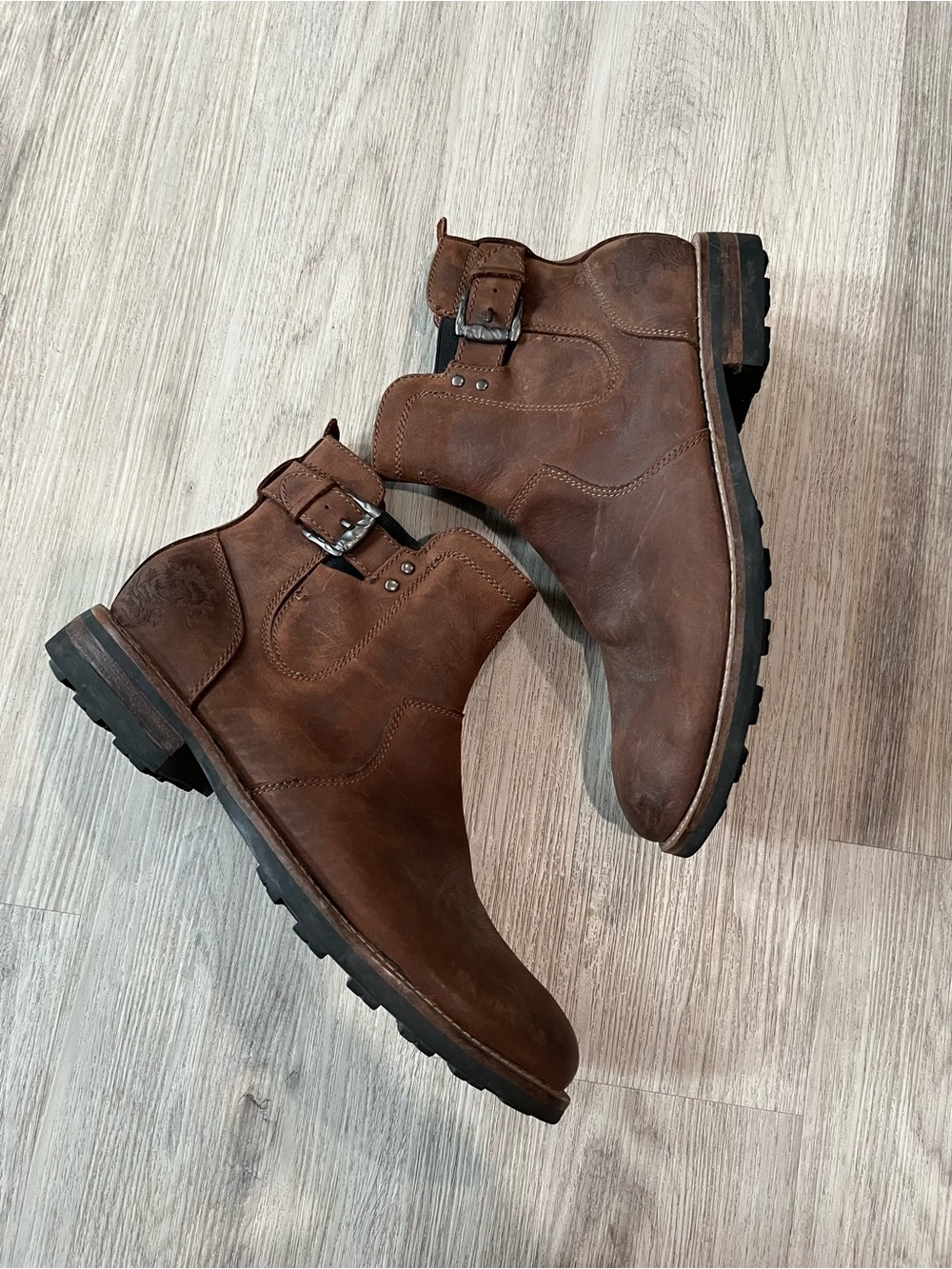 Men's Mark Nason by Skechers Brown Leather Buckle Ankle Boots. Size 9. Dragon